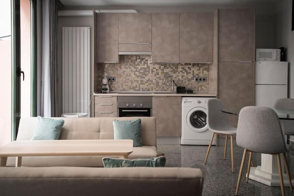 Apartamento En Centro Historico Con Patio Romano 산 로렌소 데 엘 에스코리알 외부 사진